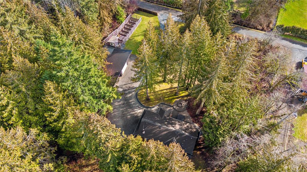 2933 Baird Road, Cumberland, BC, V9N 9N6 - 5