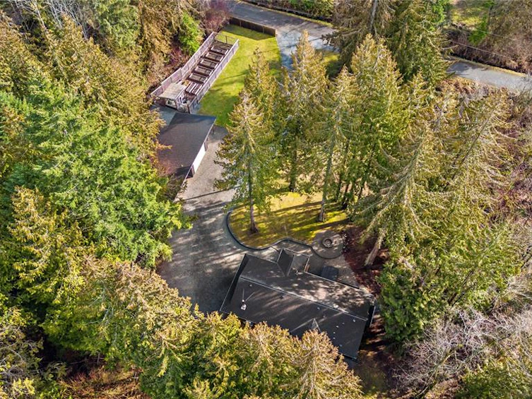 2933 Baird Road, Cumberland, BC, V9N 9N6 - 5