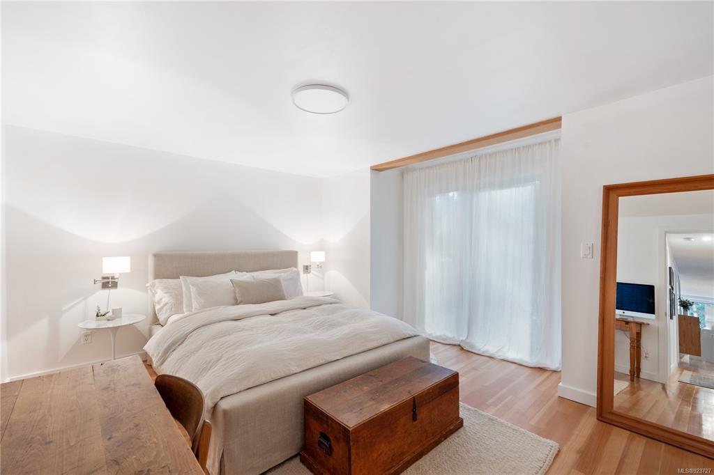 2933 Baird Road, Cumberland, BC, V9N 9N6 - 31