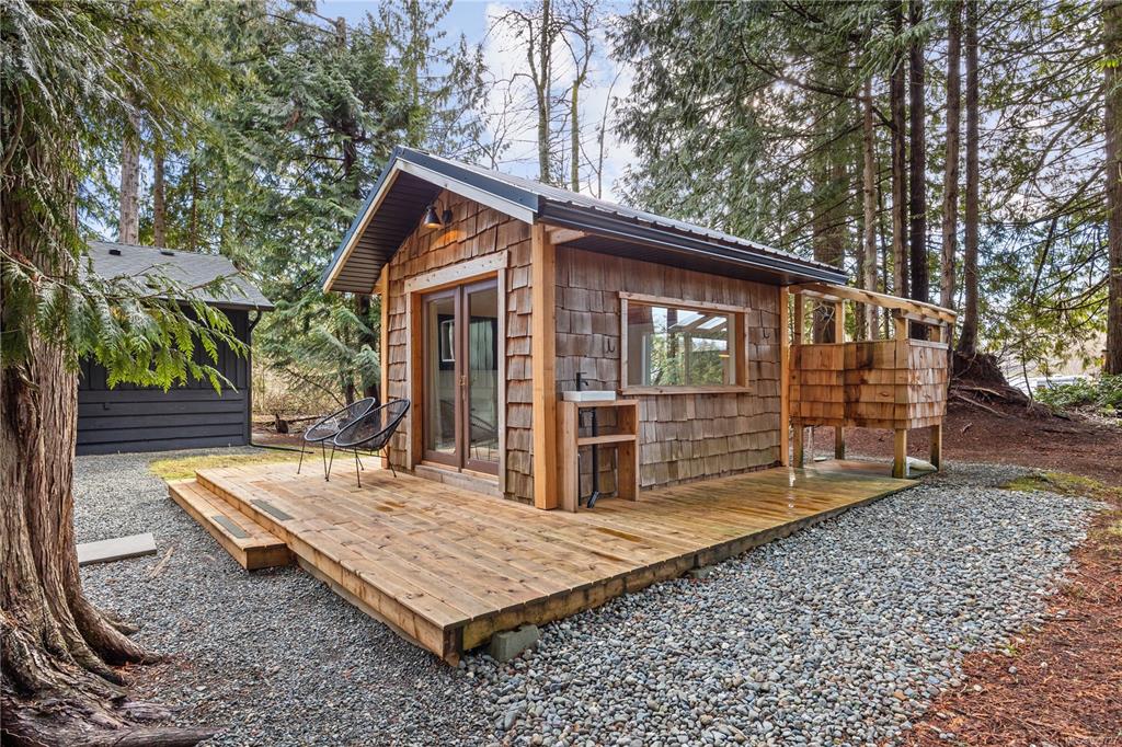 2933 Baird Road, Cumberland, BC, V9N 9N6 - 49