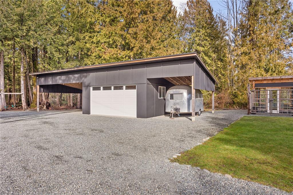 2933 Baird Road, Cumberland, BC, V9N 9N6 - 56