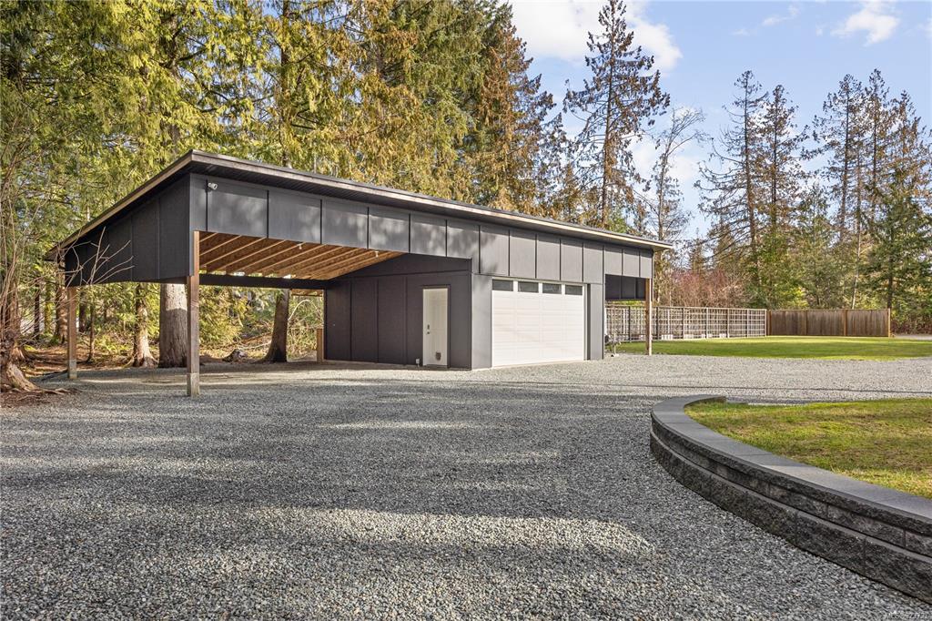 2933 Baird Road, Cumberland, BC, V9N 9N6 - 57