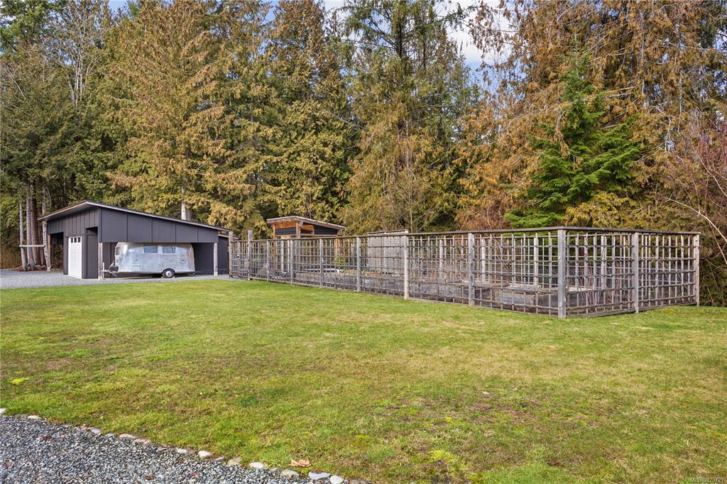 2933 Baird Road, Cumberland, BC, V9N 9N6 - 62