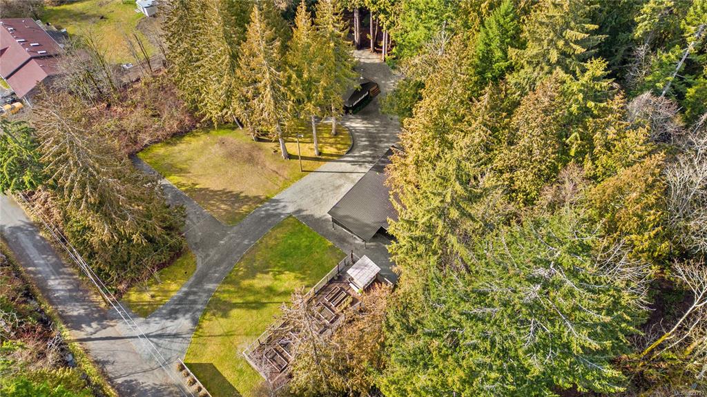 2933 Baird Road, Cumberland, BC, V9N 9N6 - 80