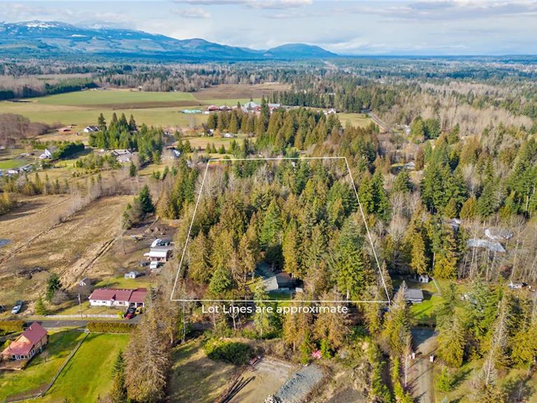 2933 Baird Road, Cumberland, BC, V9N 9N6 - 83