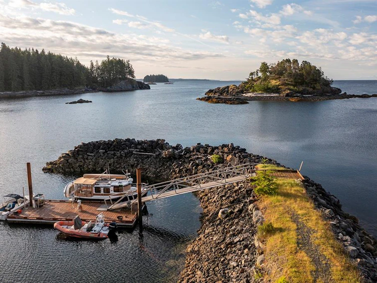 2100 Redonda Drive, Campbell River Area Small Islands, BC, V0P 1H0 - 7