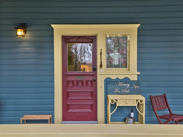 6470 Mystery Beach Road, Union Bay, BC, V0R 1W0 - 8
