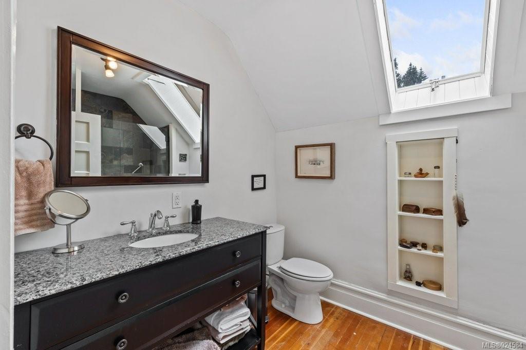 6470 Mystery Beach Road, Union Bay, BC, V0R 1W0 - 32