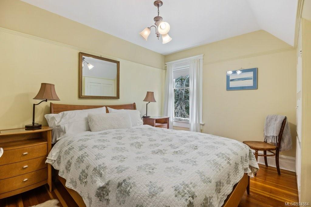 6470 Mystery Beach Road, Union Bay, BC, V0R 1W0 - 34