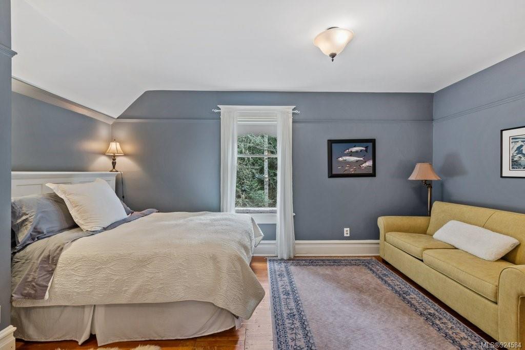 6470 Mystery Beach Road, Union Bay, BC, V0R 1W0 - 35