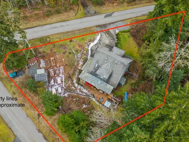6470 Mystery Beach Road, Union Bay, BC, V0R 1W0 - 41