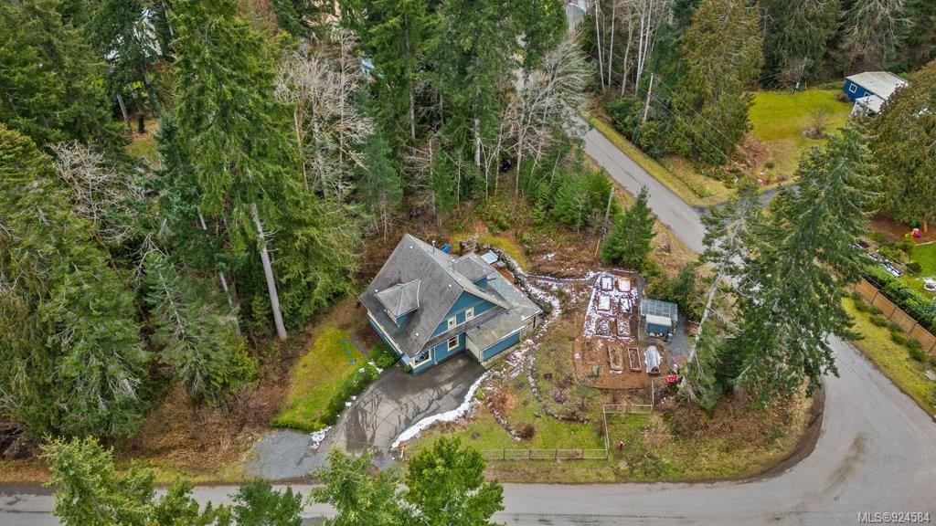 6470 Mystery Beach Road, Union Bay, BC, V0R 1W0 - 44
