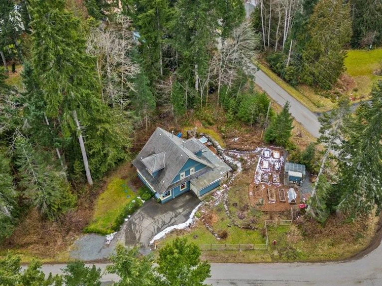 6470 Mystery Beach Road, Union Bay, BC, V0R 1W0 - 44