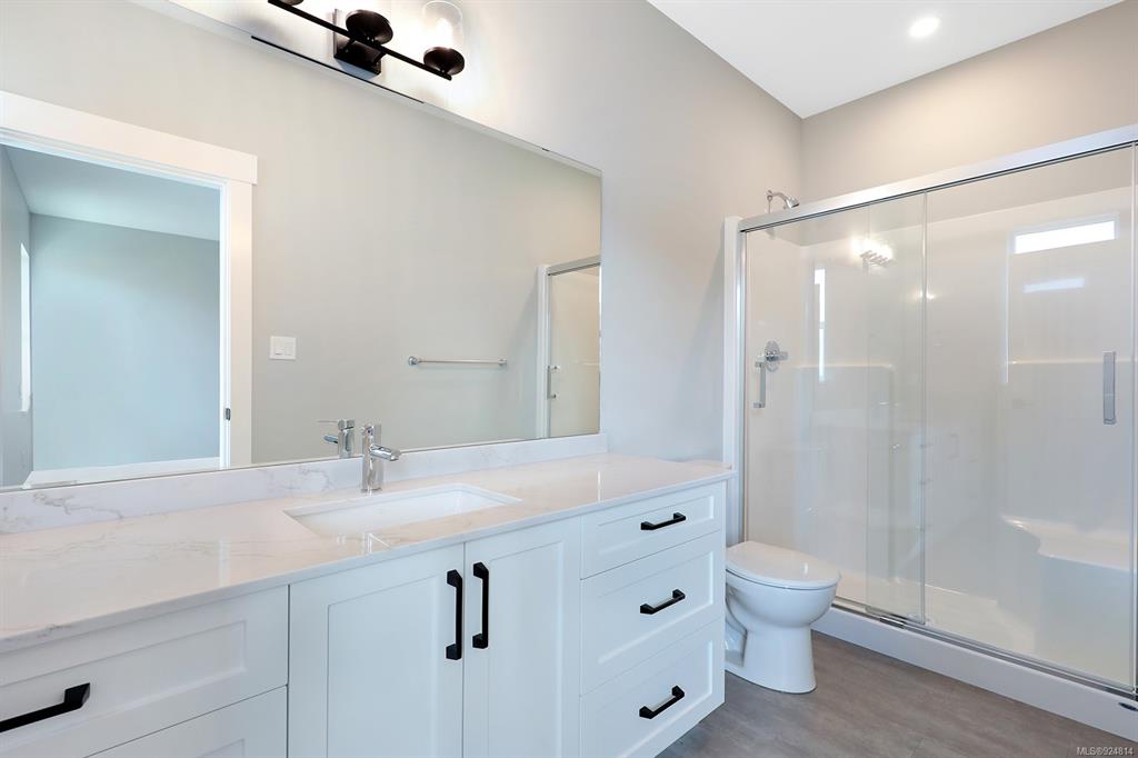 3402 Nikkei Place, Cumberland, BC, V0R 1S0 - 27