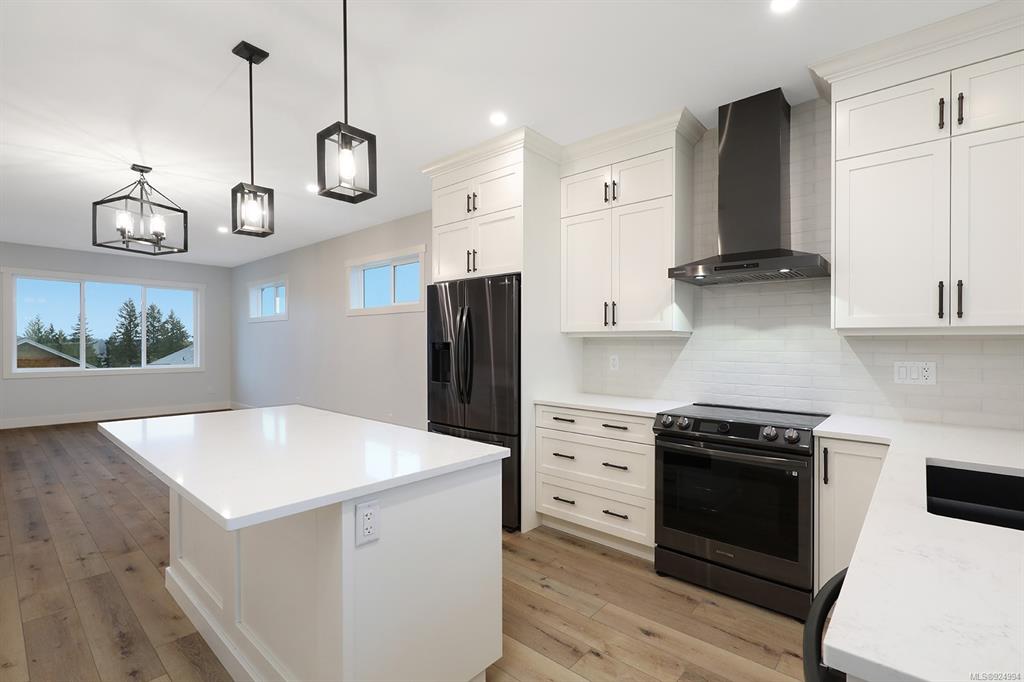 1423 Crown Isle Boulevard, Courtenay, BC, V9N 0E2 - 14