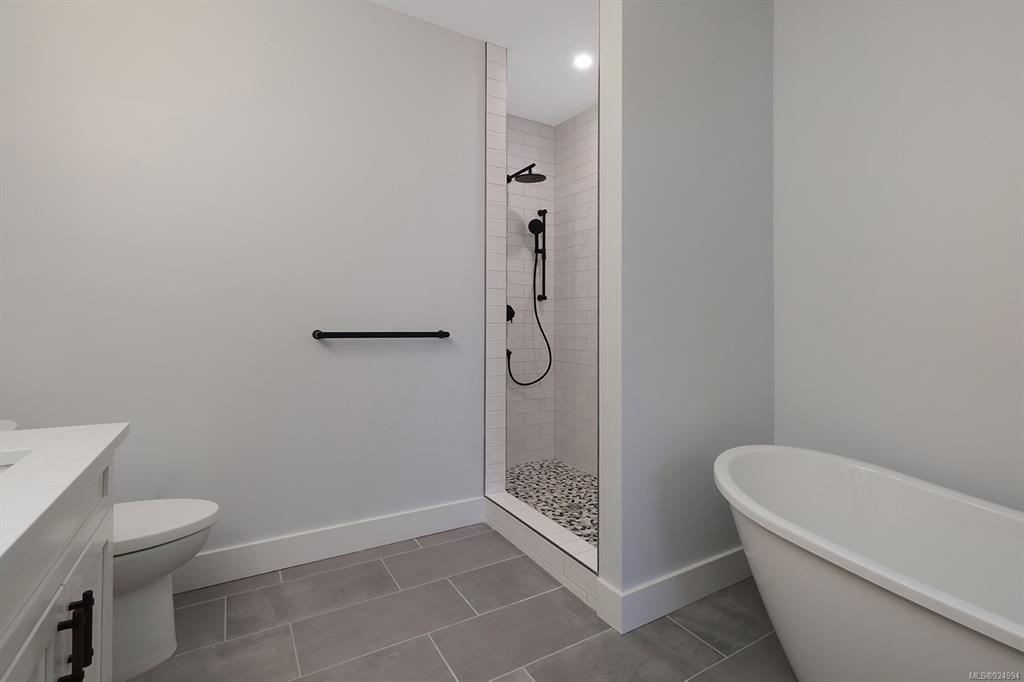1423 Crown Isle Boulevard, Courtenay, BC, V9N 0E2 - 18
