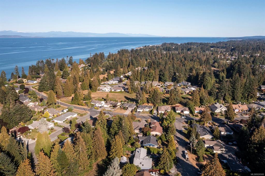 1055 Mallard Place, Qualicum Beach, BC, V9K 1E8 - 38