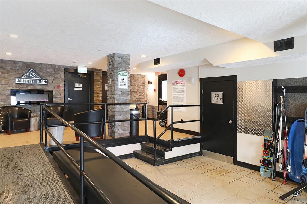 308-1201 Henry Road, Courtenay, BC, V9J 1L0 - 2