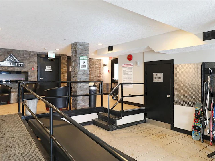 308-1201 Henry Road, Courtenay, BC, V9J 1L0 - 2