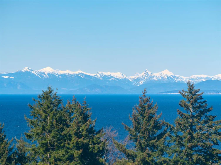 5333 Williamson Road, Nanaimo, BC, V9V 1L1