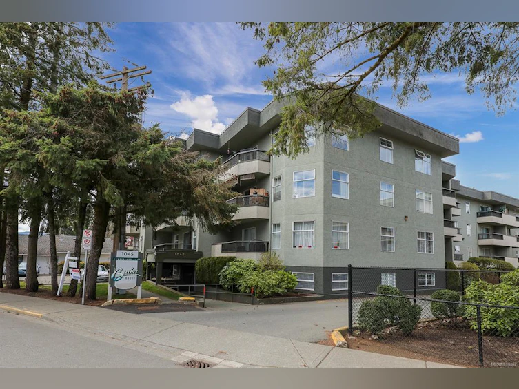 211-1045 Cumberland Road, Courtenay, BC, V9N 2E7