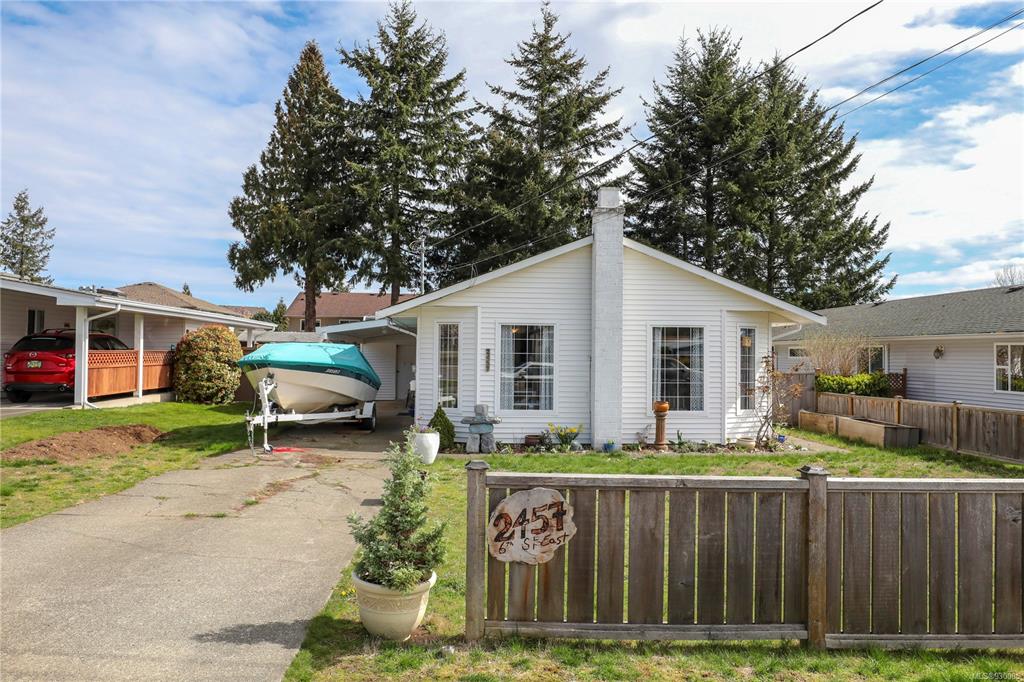 2457 E 6th Street, Courtenay, BC, V9N 7T8