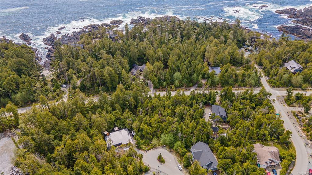 1820 Cedar Grove Place, Ucluelet, BC, V0R 3A0 - 2