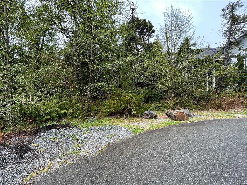 1820 Cedar Grove Place, Ucluelet, BC, V0R 3A0 - 4