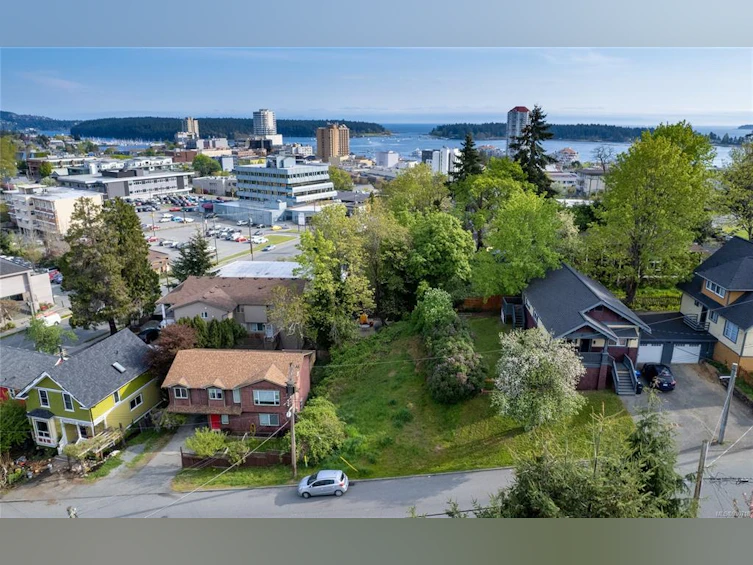 532 Selby Street, Nanaimo, BC, V9R 2R8