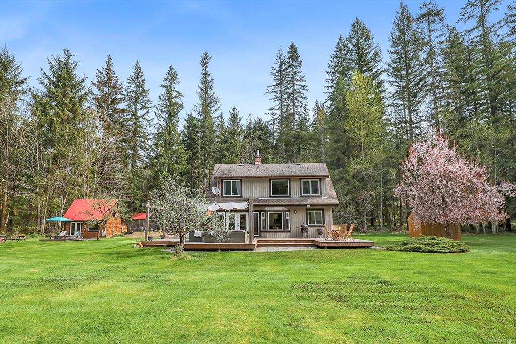 7003 N River Avenue, Black Creek, BC, V9J 1N5
