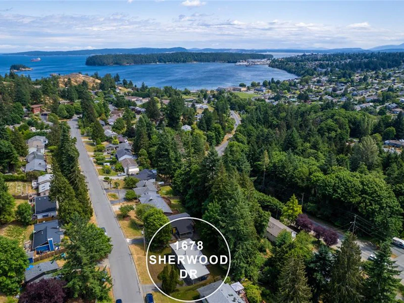 1678 Sherwood Drive, Nanaimo BC V9T 1H3