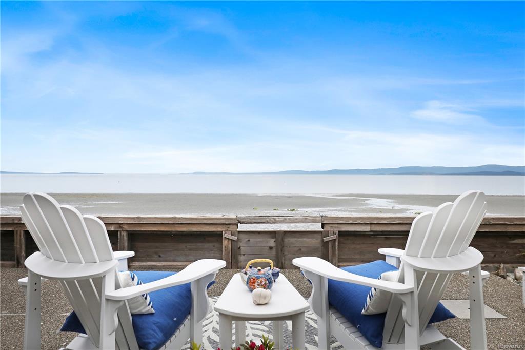 2935 W Island Highway, Qualicum Beach, BC, V9K 2H2