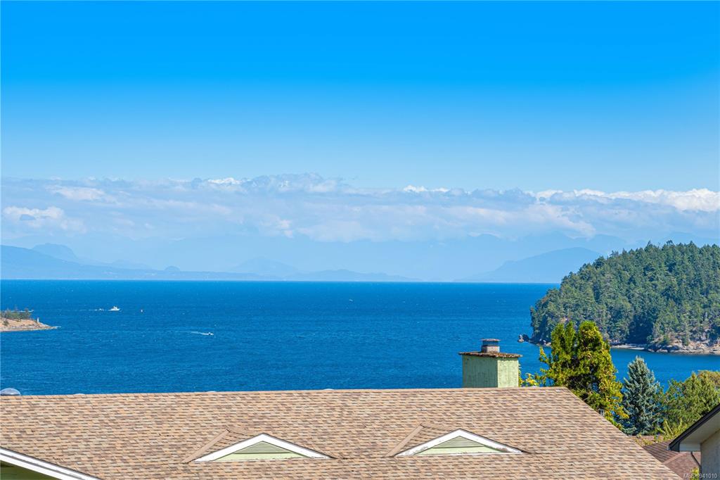 163 Pacific Terrace, Nanaimo, BC, V9S 3G3