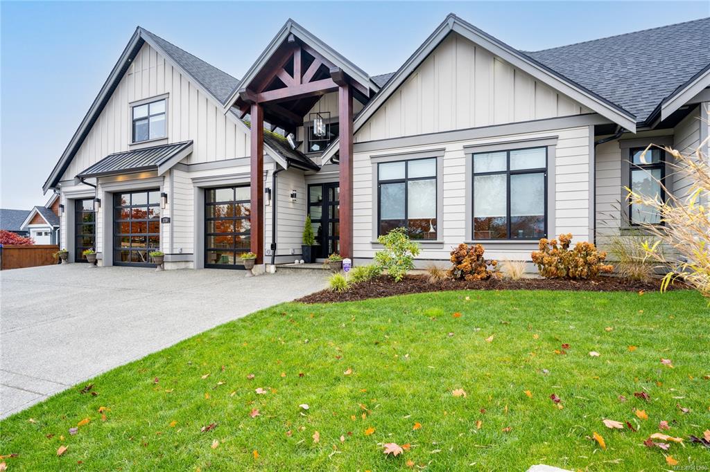 776 Hirst Avenue, Parksville, BC, V9P 2L5