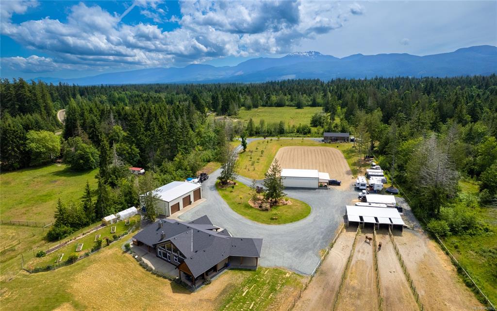 416 Grovehill Road, Qualicum Beach, BC, V9K 2A3