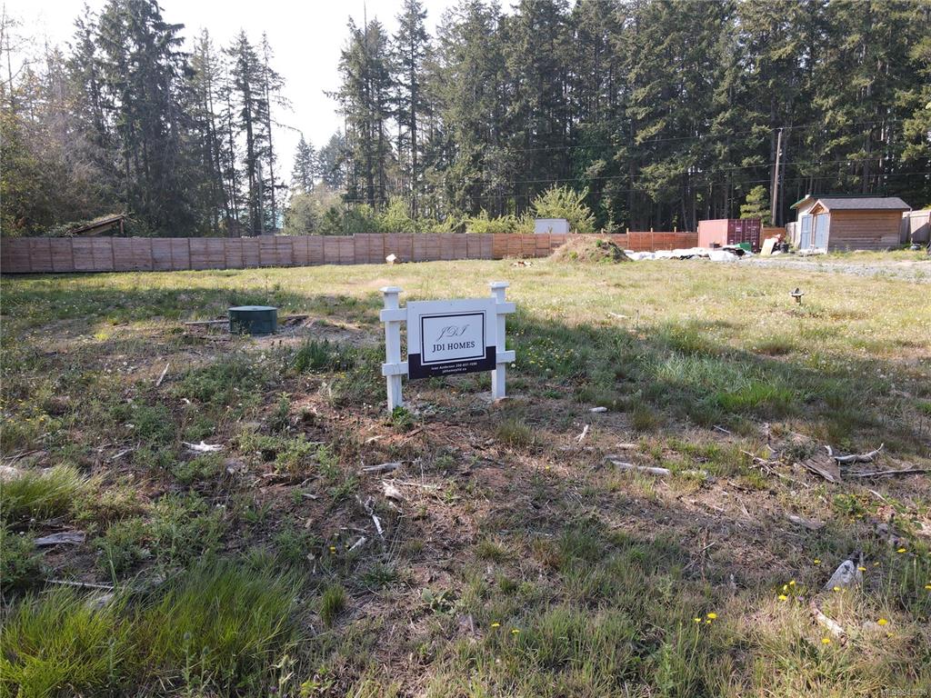1060 Mclaughlin Place, Qualicum Beach, BC, V9K 1M9