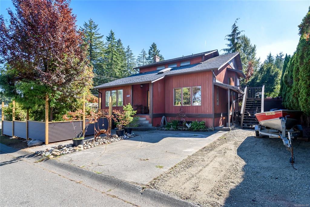 3355 Egremont Road, Cumberland, BC, V0R 1S0