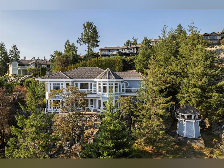 3490 Redden Road, Fairwinds, BC, V9P 9H3
