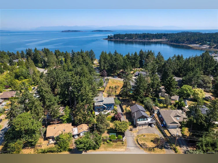 1546 Marina Way, Nanoose, BC, V9P 9B6