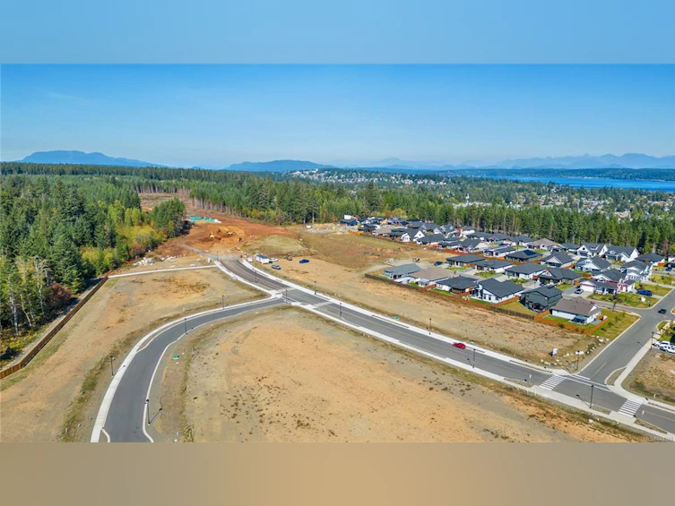 745 Beaver Creek Boulevard, Campbell River, BC, V9H 0G1 - 9