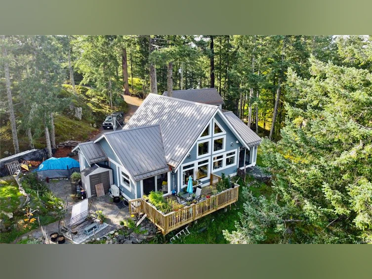 24-620 Helanton Road, Quadra Island, BC, V0P 1N0