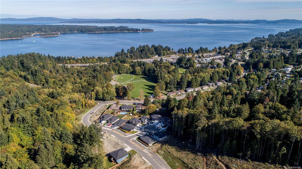 424 S Colonia Drive, Ladysmith, BC, V9G 0A3