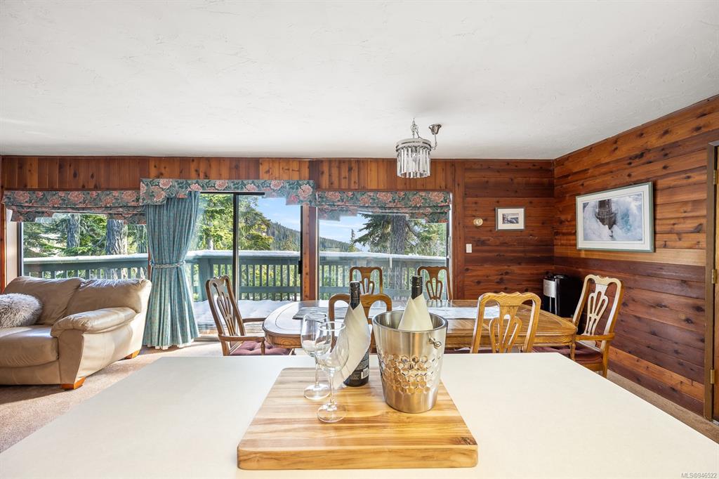 706 Glacier View Circle, Courtenay, BC, V9T 1L0