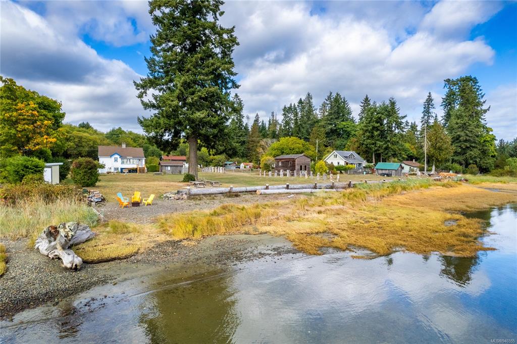 8310 S Island Highway, Fanny Bay, BC, V0R 1W0