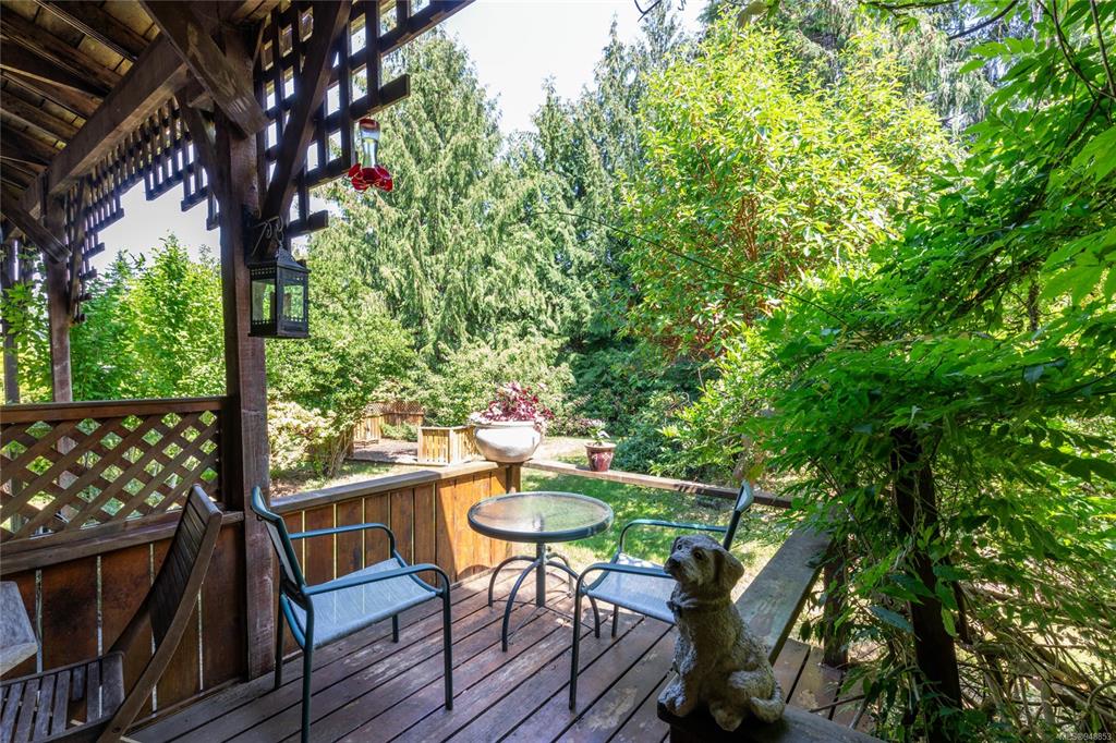 211 Laurel Crescent, Bowser/Deep Bay, BC, V0R 1G0