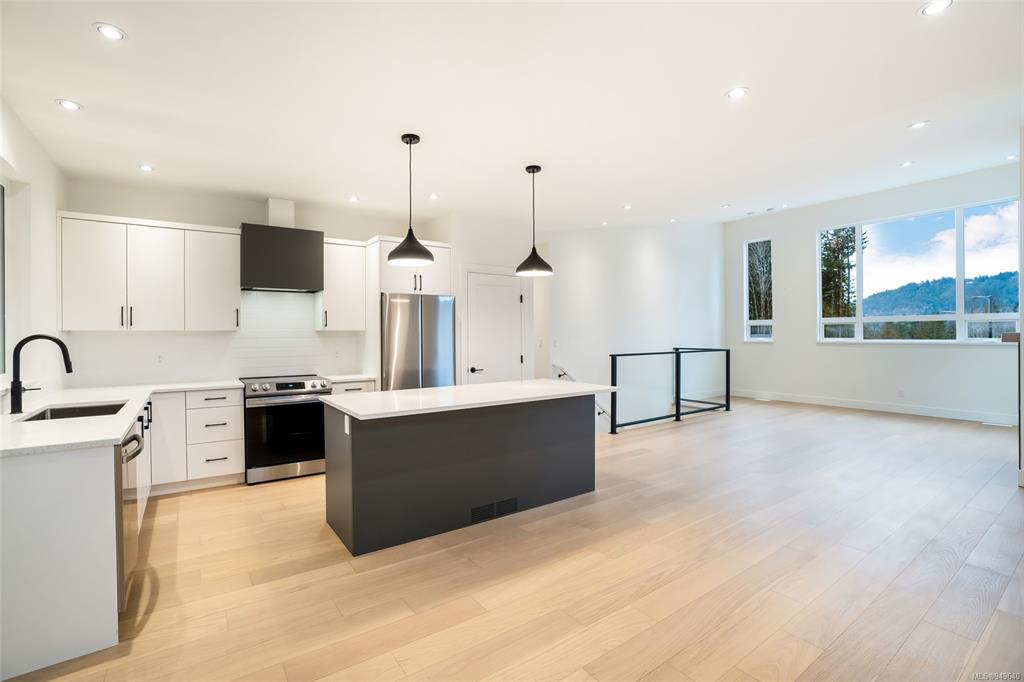 111 Raven Way, Ladysmith, BC, V9G 0C2 - 14