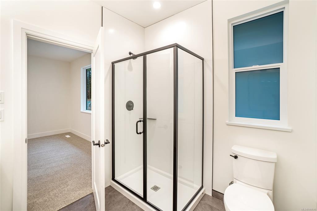 111 Raven Way, Ladysmith, BC, V9G 0C2 - 22