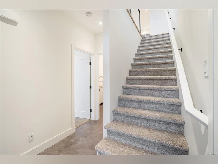 111 Raven Way, Ladysmith, BC, V9G 0C2 - 28