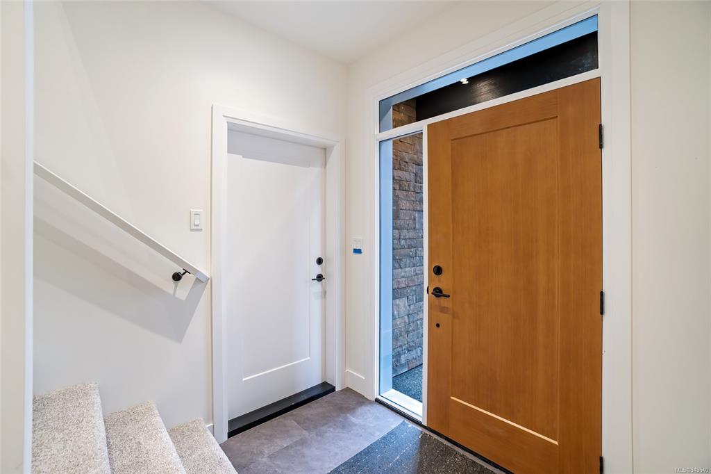 111 Raven Way, Ladysmith, BC, V9G 0C2 - 29