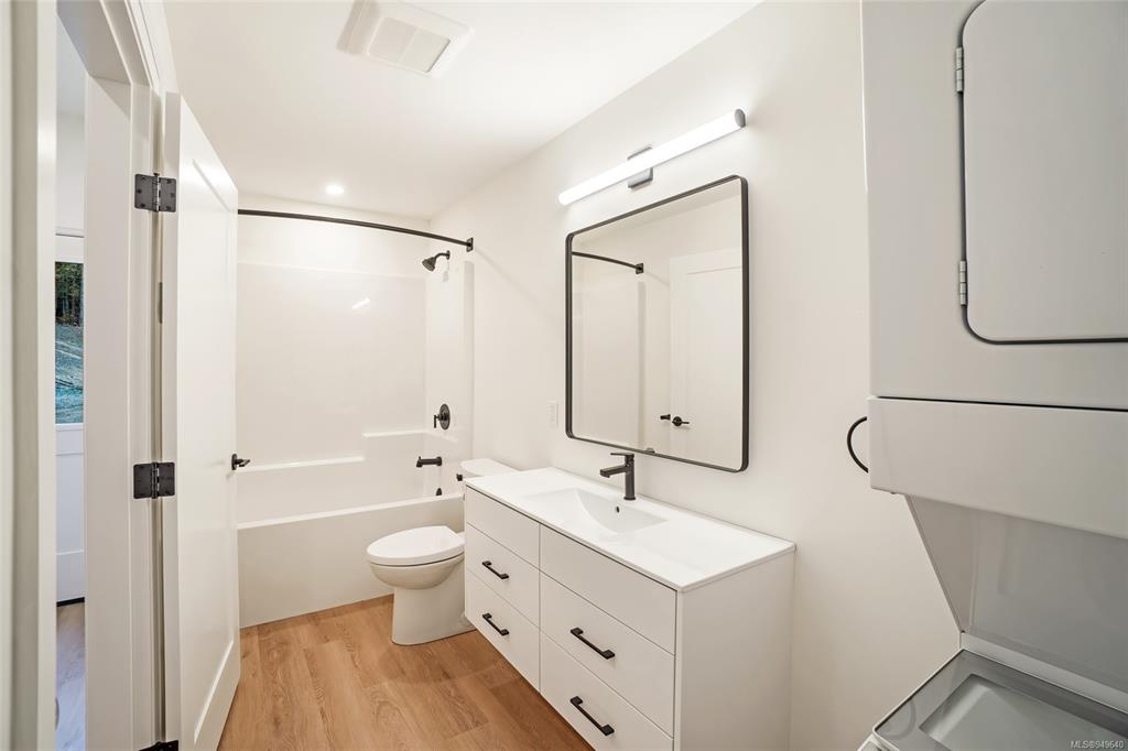111 Raven Way, Ladysmith, BC, V9G 0C2 - 45
